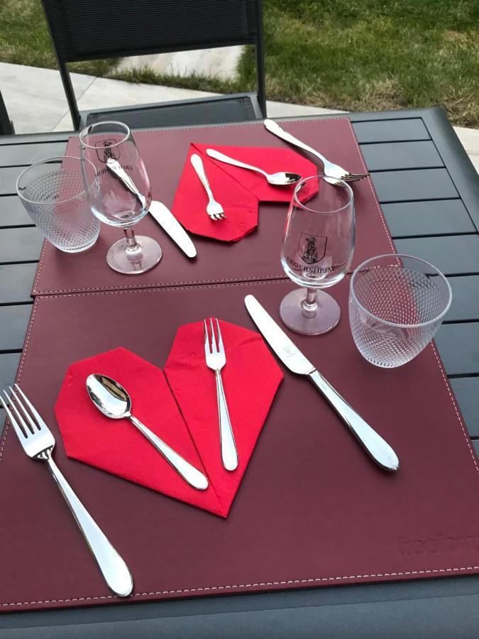 L'Attrap'Reves : Le Confort Hotelier, La Convivialite En Plus Ergersheim Zewnętrze zdjęcie